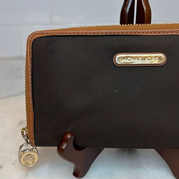 Michael Kors Nylon Leather Full Zip Continental Wallet - Picture 2 of 15